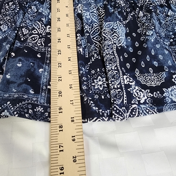 No Boundaries Women's 2pc. Blue Halter Top & Skirt Size XL NWT - Picture 4 of 7